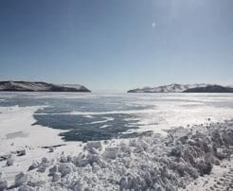 Ленты желаний на священном месте