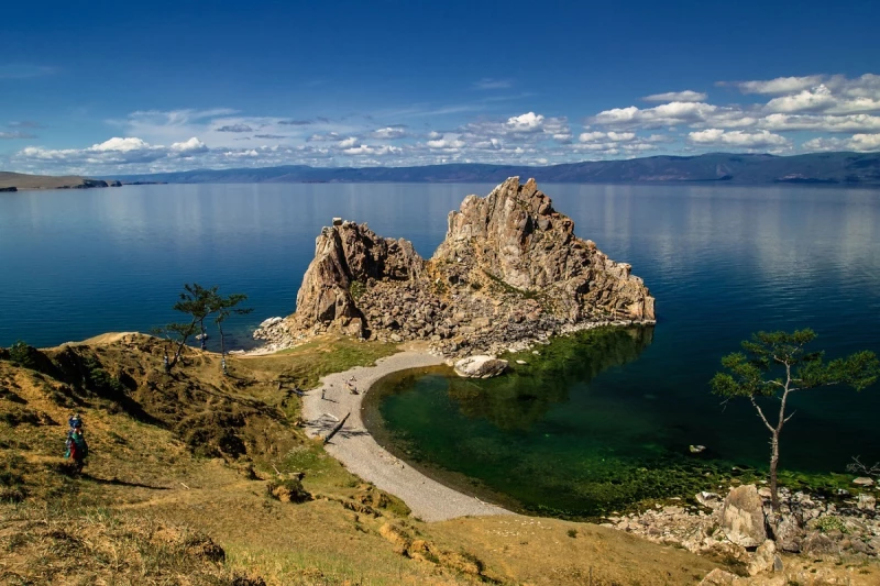Ленты желаний на священном месте